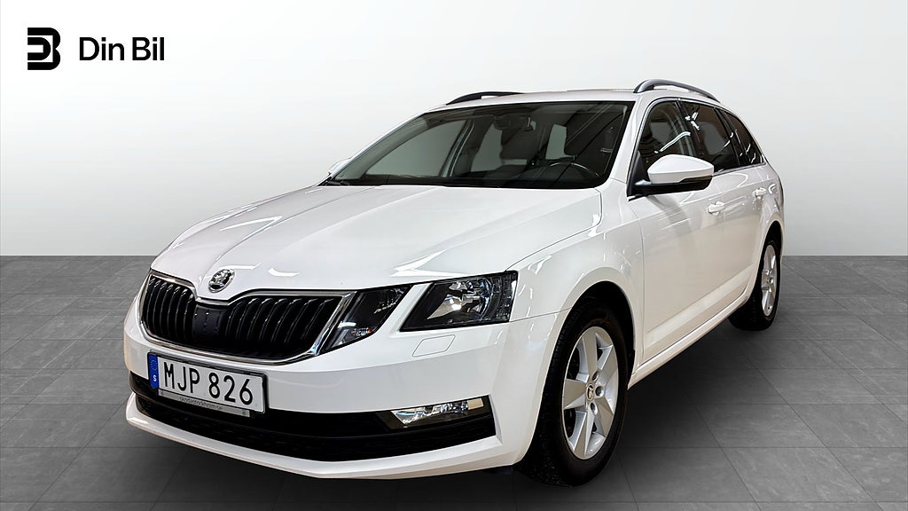 Skoda Octavia Combi TSI115 P-värmare/Drag/P-sensorer bak