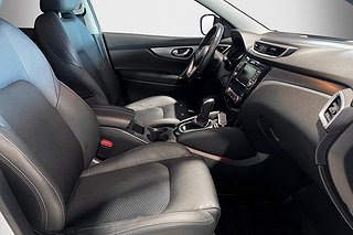 SUV Nissan Qashqai 9 av 24