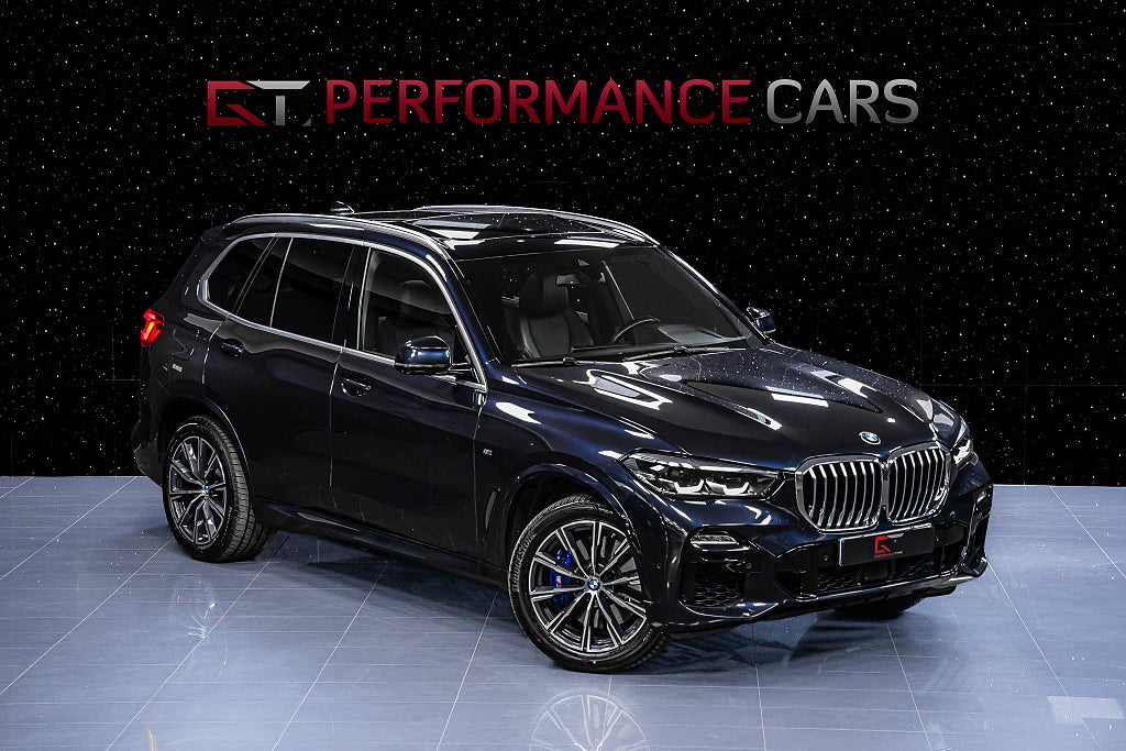 BMW X5 xDrive45e M-Sport Rear TV Screens Pano Sky H/K 3.99%