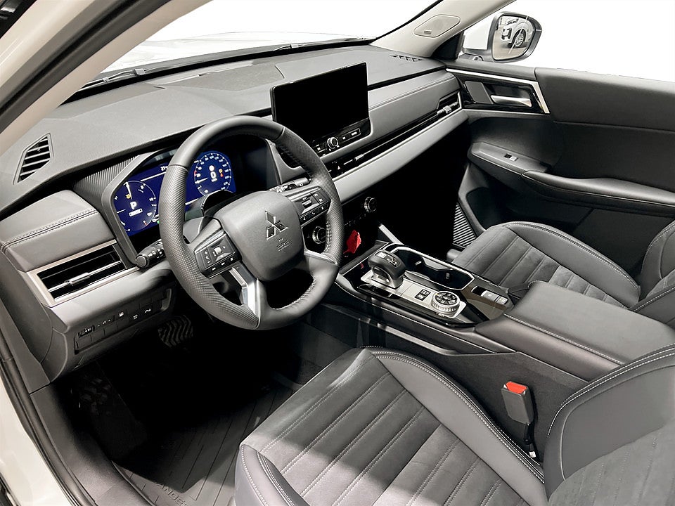 Bild på Mitsubishi Outlander Invite PHEV 4WD