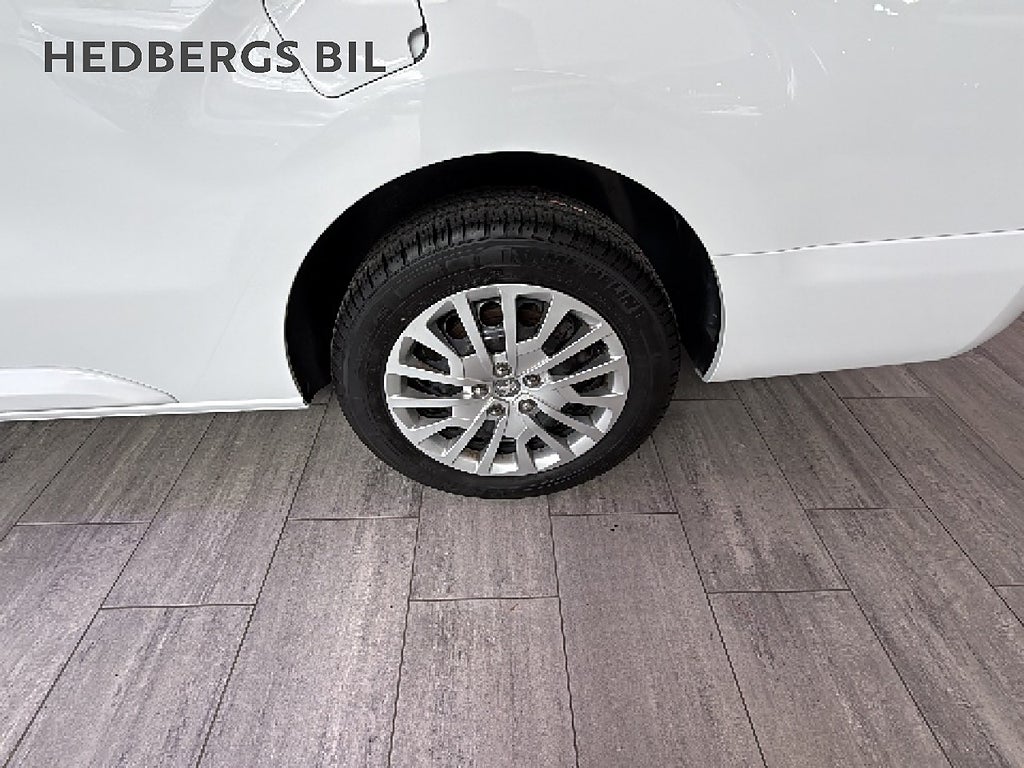 Peugeot Expert PRO + L3  2.0 BlueHDi  thumbnail