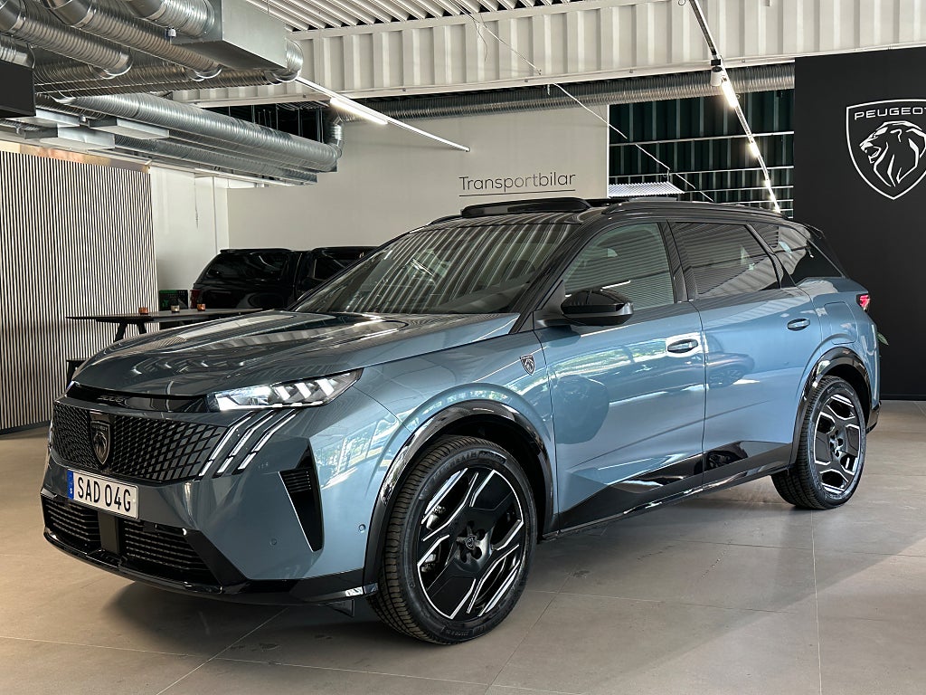 Peugeot E-5008 GT Ultimate-525km wltp, Drag, Läder, Panorama