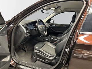 BMW X3 xDrive20d Steptronic X-Line/Drag/D-Värmare/GPS/S&V-Däck – bild 7