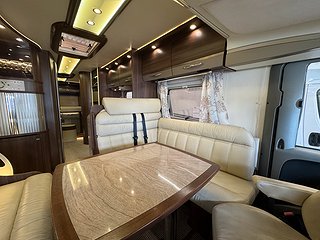 Husbil-integrerad Bürstner Elegance I900 AUT 6 av 21