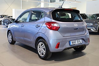 Halvkombi Hyundai i10 3 av 24