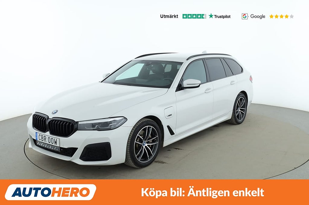 BMW 530e xDrive Touring M Sport / CarPlay, Dragkrok, Backkamera