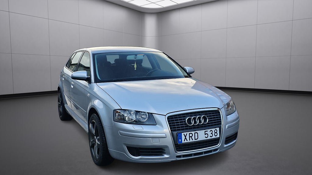Audi A3 Sportback 1.6 8v Attraction, Comfort Euro 4 Nyservad 