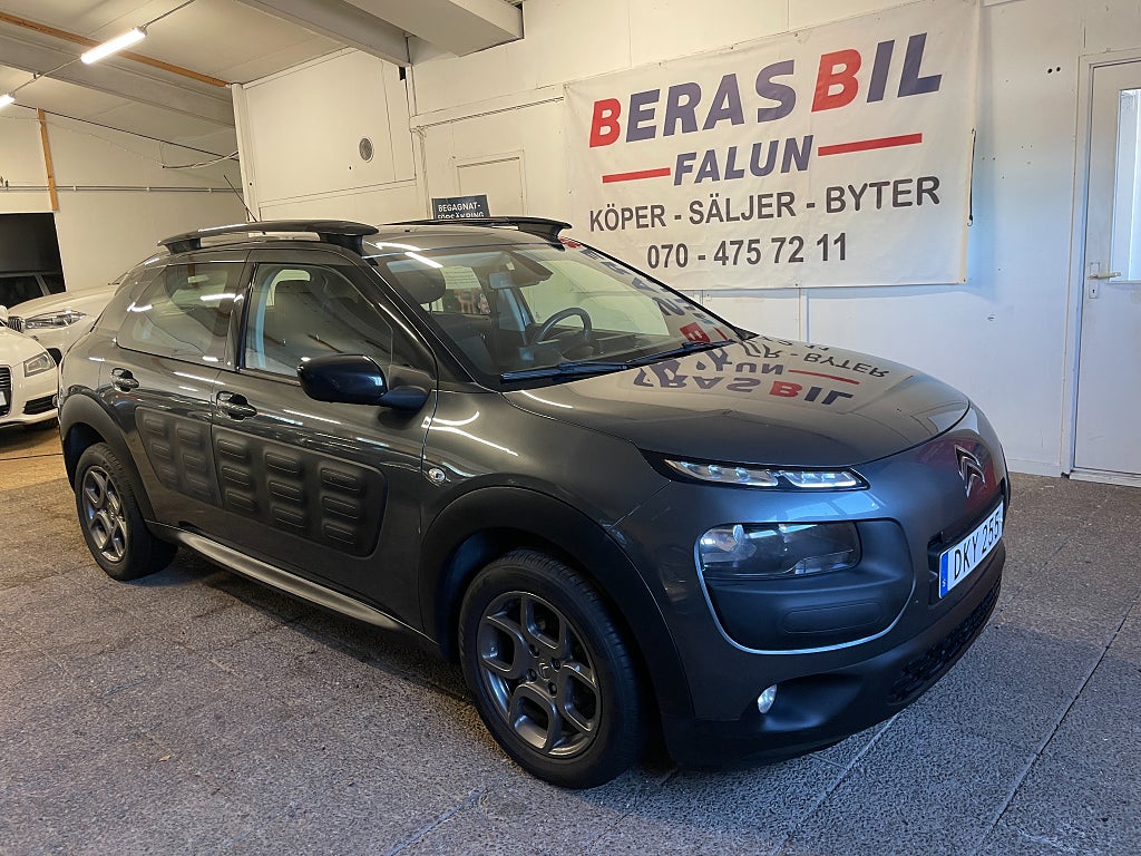 Citroën C4 Cactus 1.2 PureTech /Panoramaglastak/Dragkrok/AUX/USB