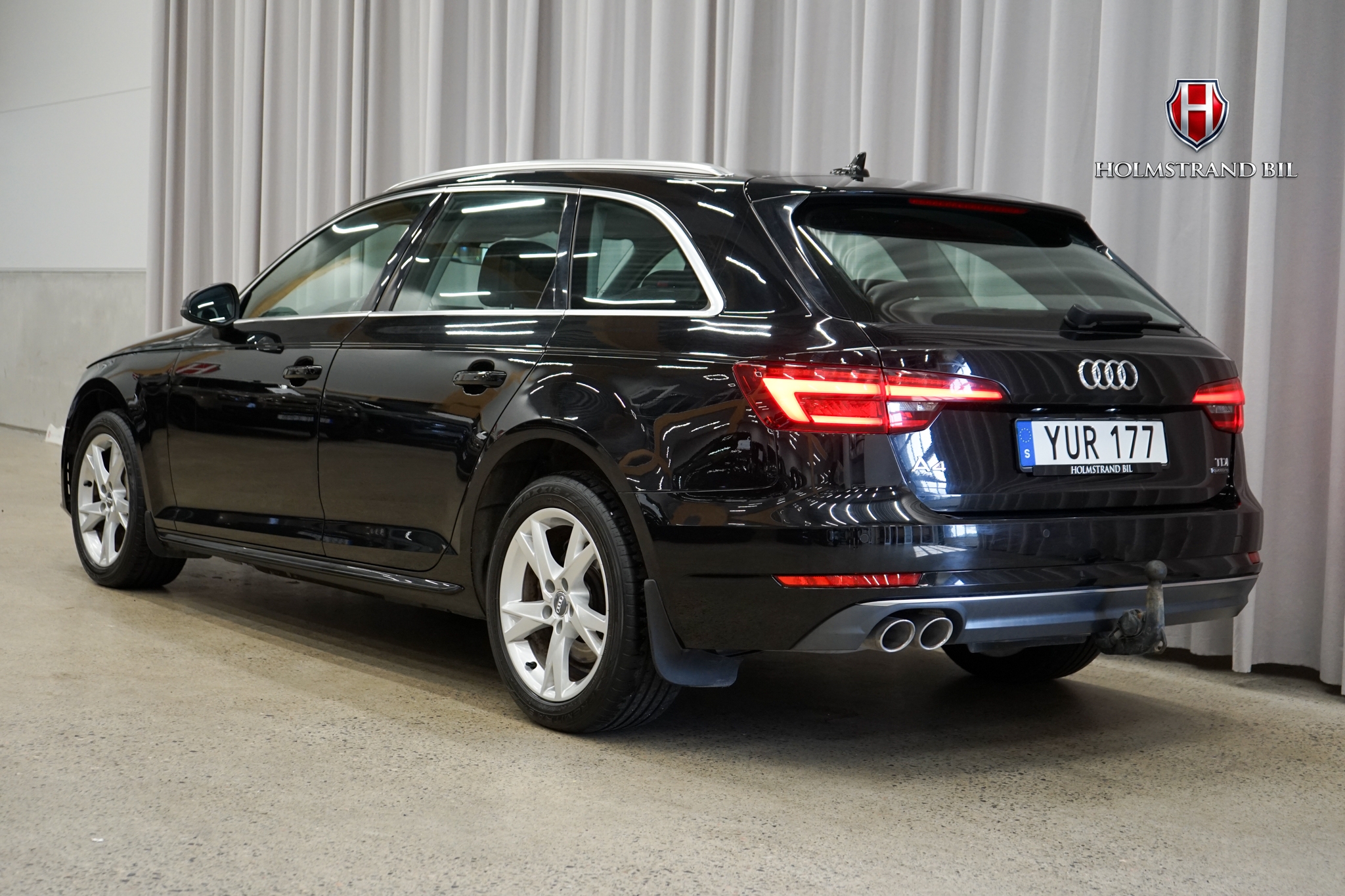 Audi A4 2018, bild 4/52