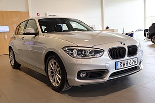 Halvkombi BMW 118I 4 av 25