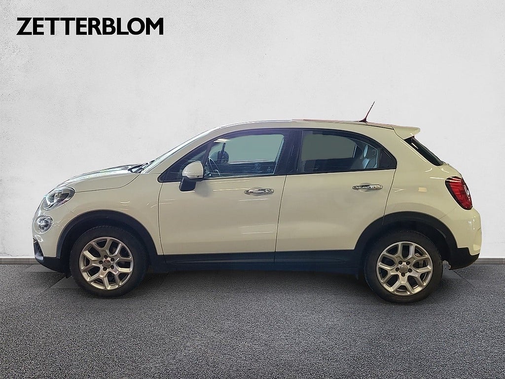 Halvkombi Fiat 500X 2 av 13