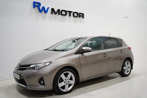 Toyota Auris 1.6 132hk Edition 50 Backkamera Farthållare Bluetooth