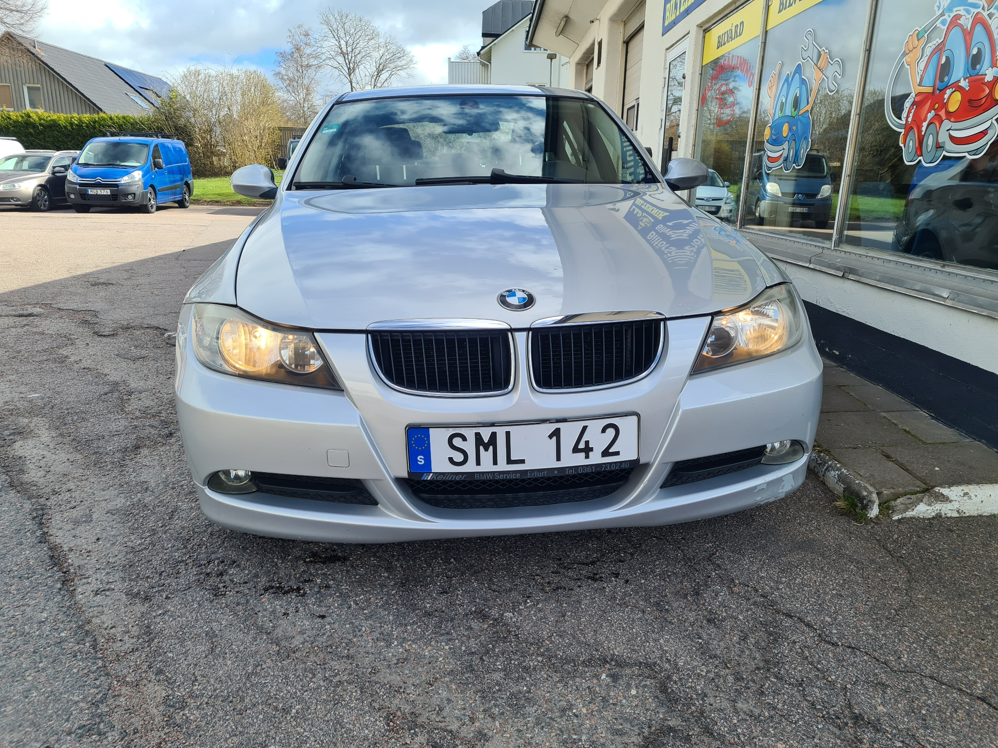 BMW 318 i Sedan Euro 4 2006, kuva 2/39