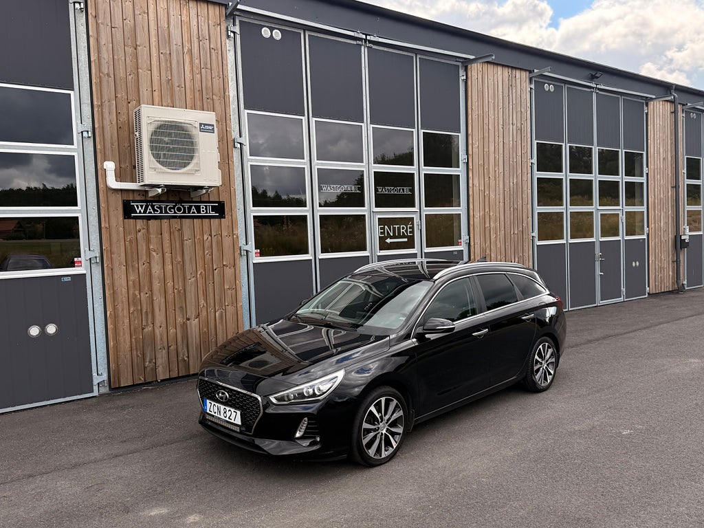 Hyundai i30 Wagon 1.6 CRDi DCT Premium Drag|Navi| Backkam