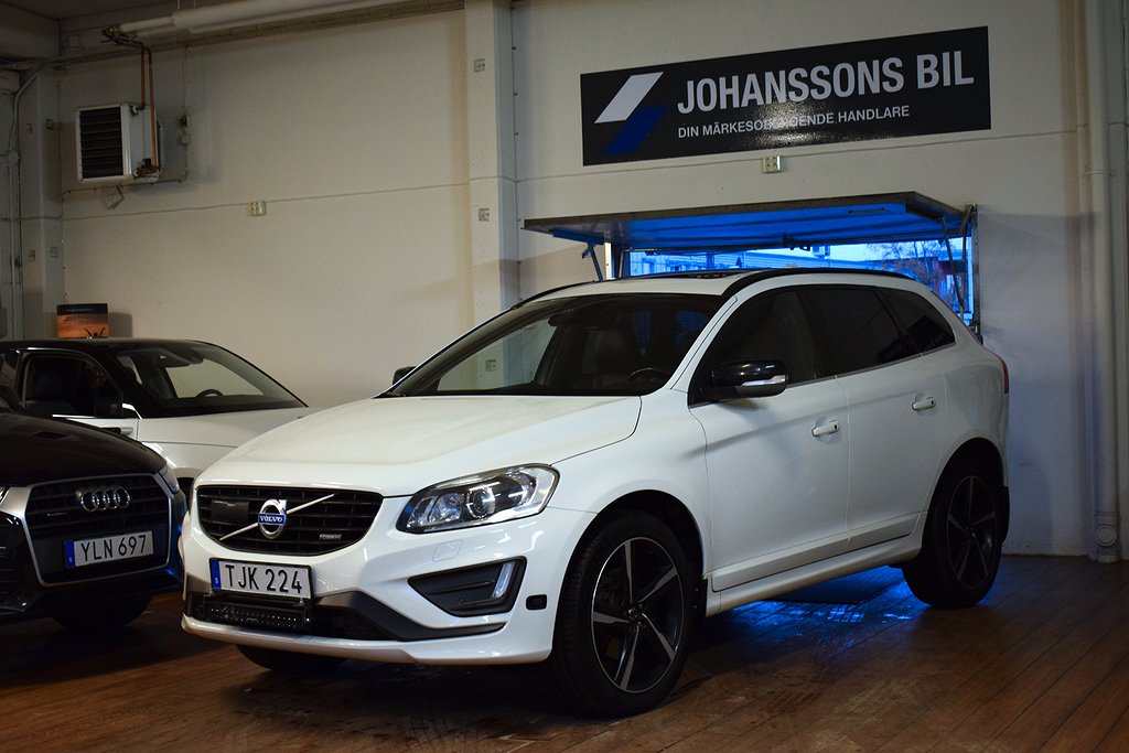 Volvo XC60 D5 AWD R-Design Black-R VOC Kamera Panorama Navi