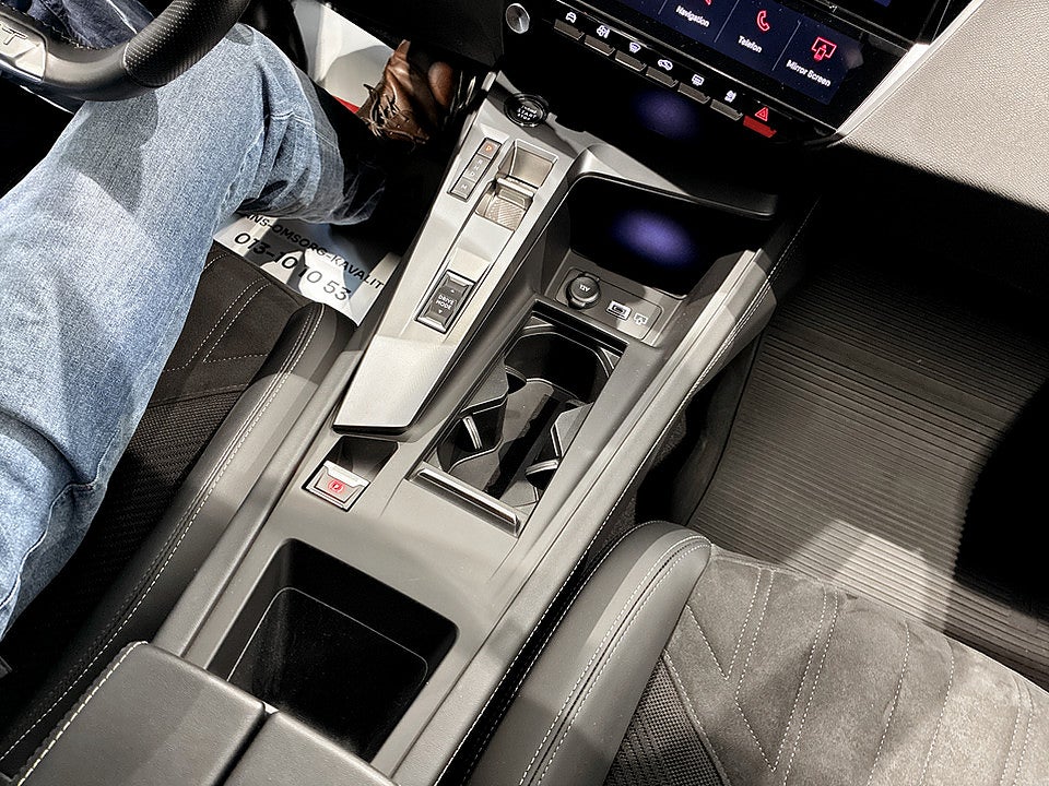 Bild på Peugeot 308 5D GT 1.2 PT 130hk Aut ALCANTARA 360KAMERA CARPLAY