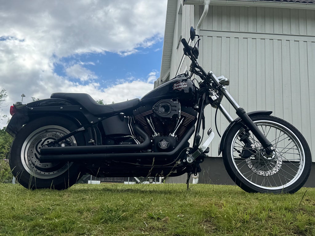 Harley-Davidson Nighttrain  1.4 Twin Cam 88 Night Train FXSTB