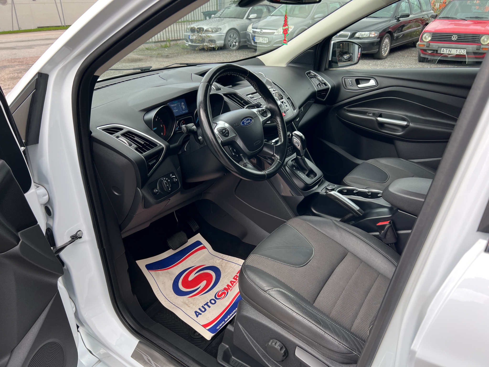 Ford Kuga 2014, photo 4/47
