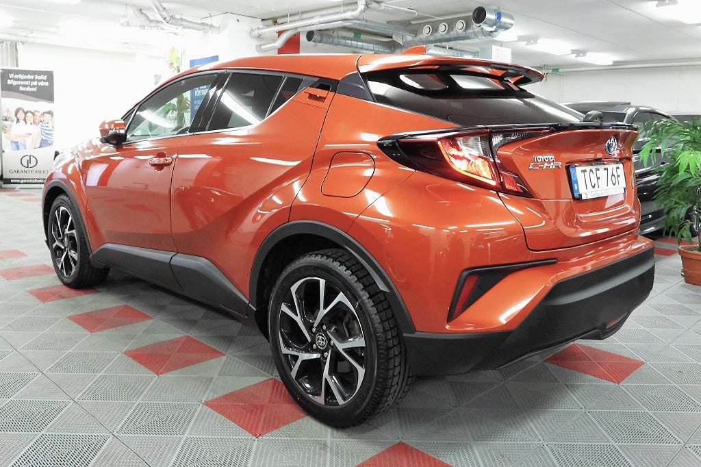 Toyota C-HR Hybrid CVT, 122hk, 2021