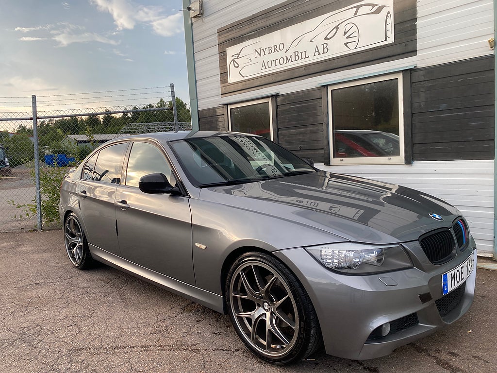 BMW 320 d Sedan Comfort, M Sport Euro 5&Dragkrok&Servad&Besi