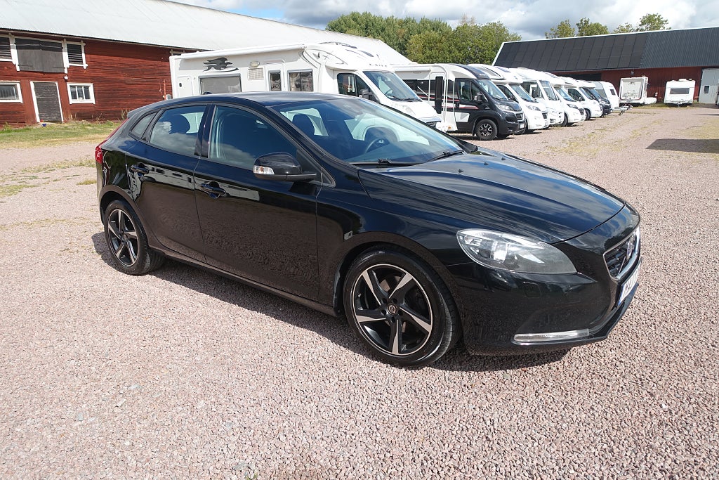 Volvo V40 D2 Your Kinetic, Kamrem bytt, D-Värmare