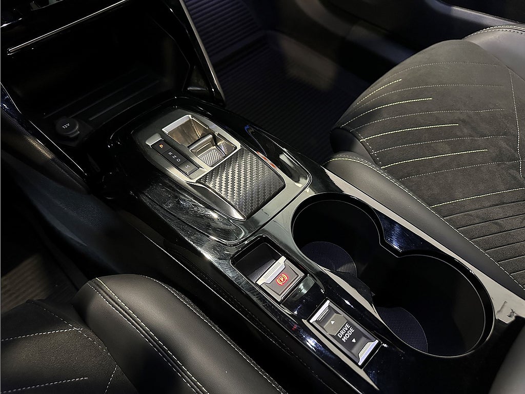 Bild på Peugeot 2008 GT 1.2 PT 130hk Aut - B-KAMERA, NAV, CARPLAY