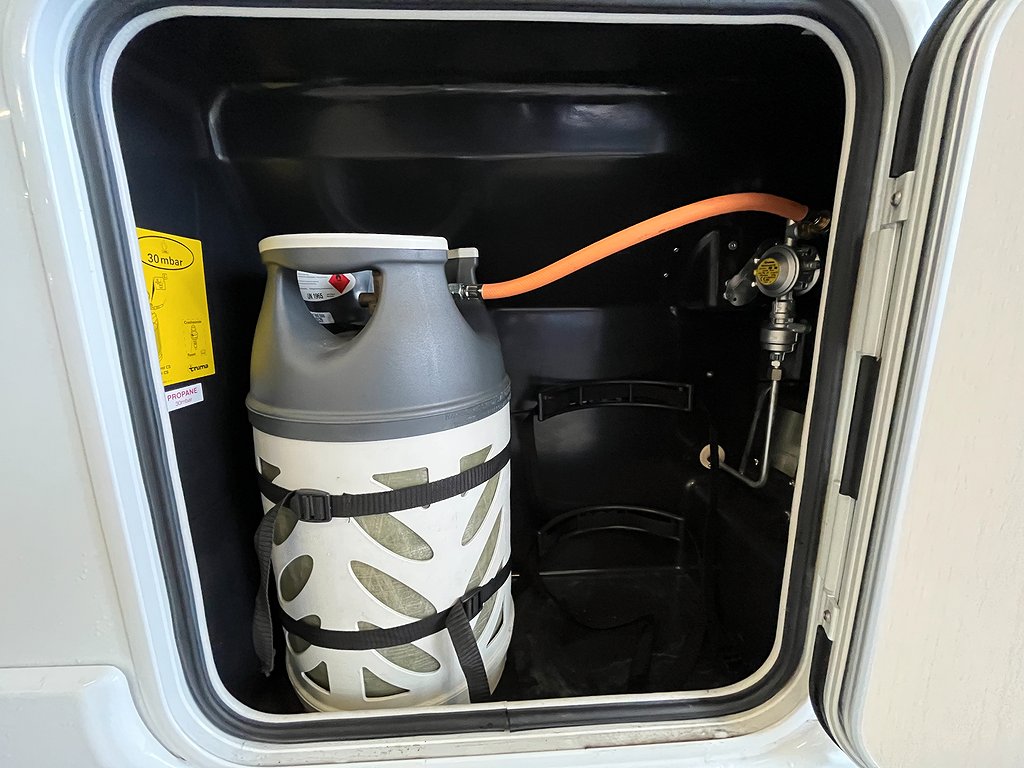 Pilote G740GJ / Alde / Litium / Backkamera - Pilote