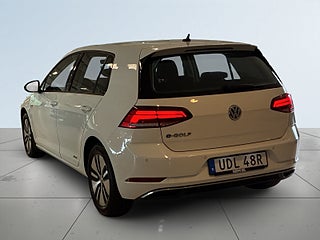 Volkswagen E-Golf Värmare Farthållare Psensorer S&V-däck bakifrån