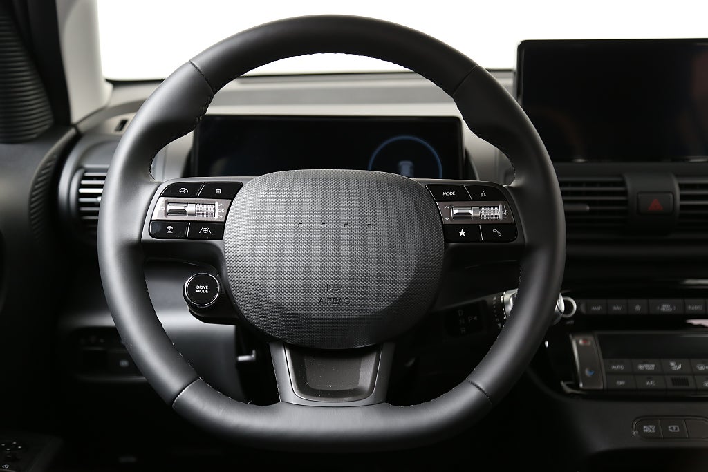 Hyundai Inster 49kWh Essential 370 km  0,99% SUPERKAMPANJ | 2302kr/mån 2025