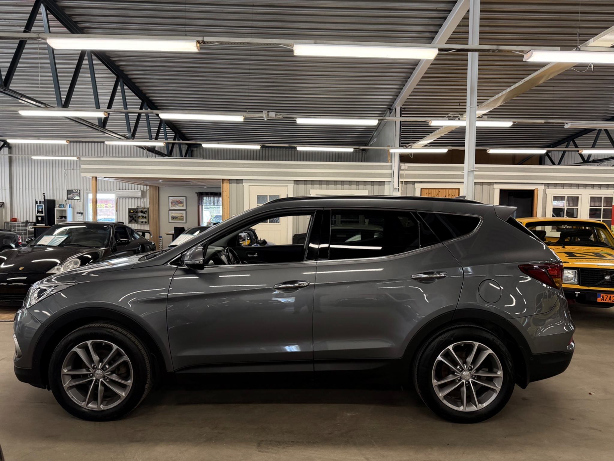 Hyundai Santa Fe 2017, photo 7/39