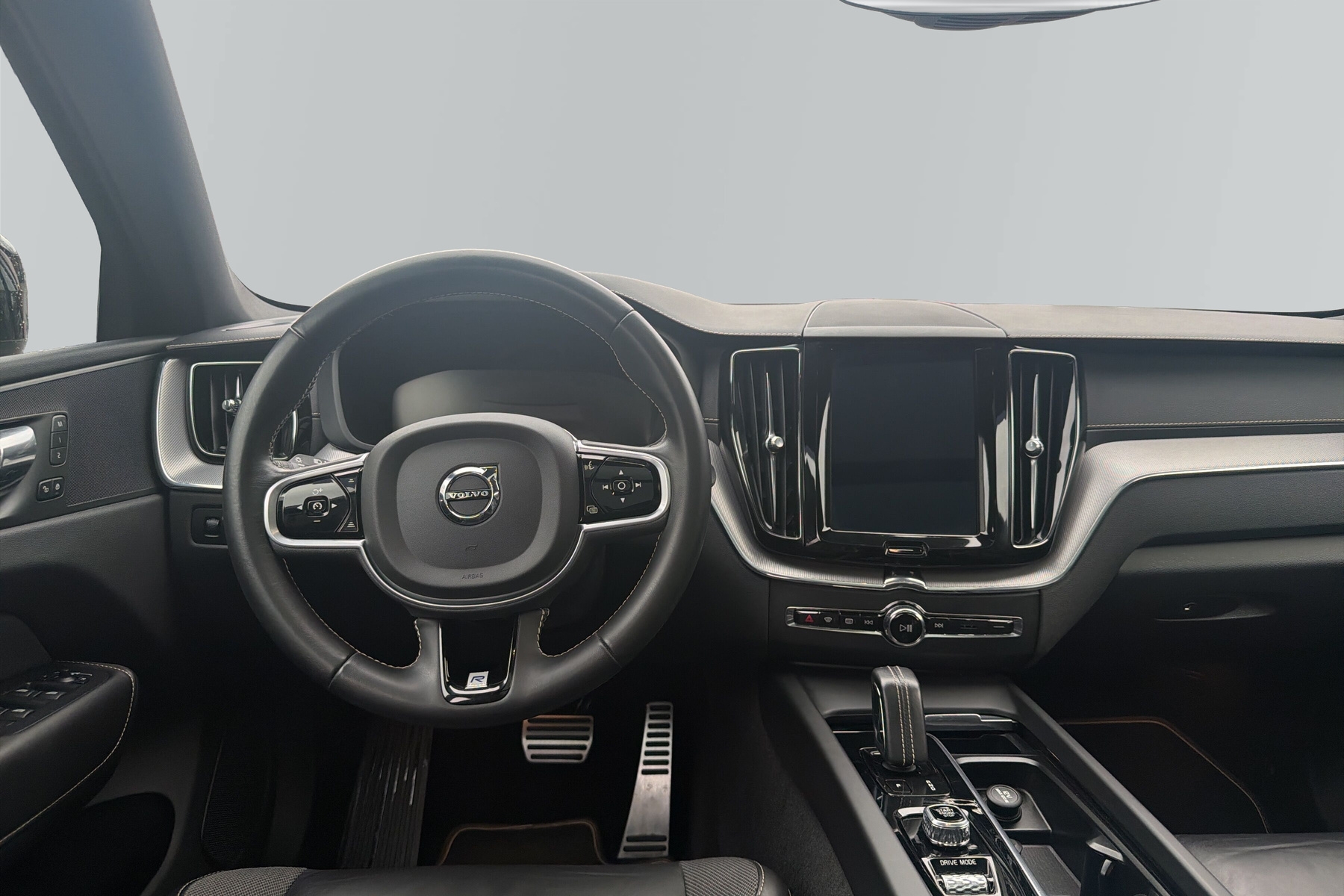 Volvo XC60 B5 AWD Geartronic R-Design Panorama Navi HUD 360 Drag 2020 - miniatyr 32