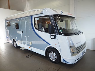 Husbil-integrerad Dethleffs Globebus 2 av 20