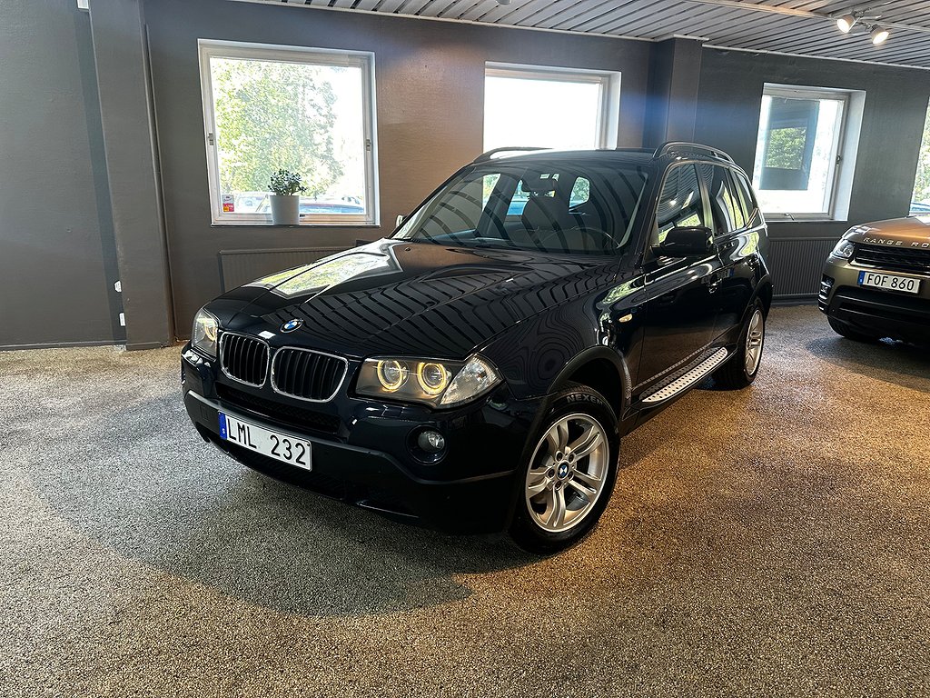 BMW X3 xDrive20d Dragkrok PDC bak Skinn Ny servad 