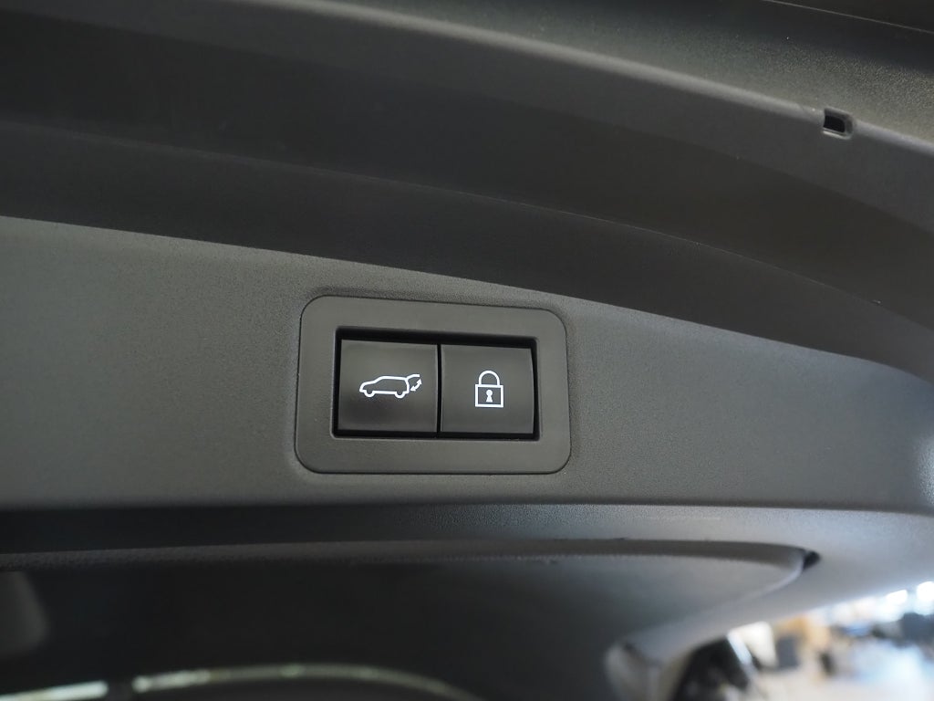Toyota Corolla TREK Hybrid Trek 2.0 Special Edition | Drag | Skinn | 2022