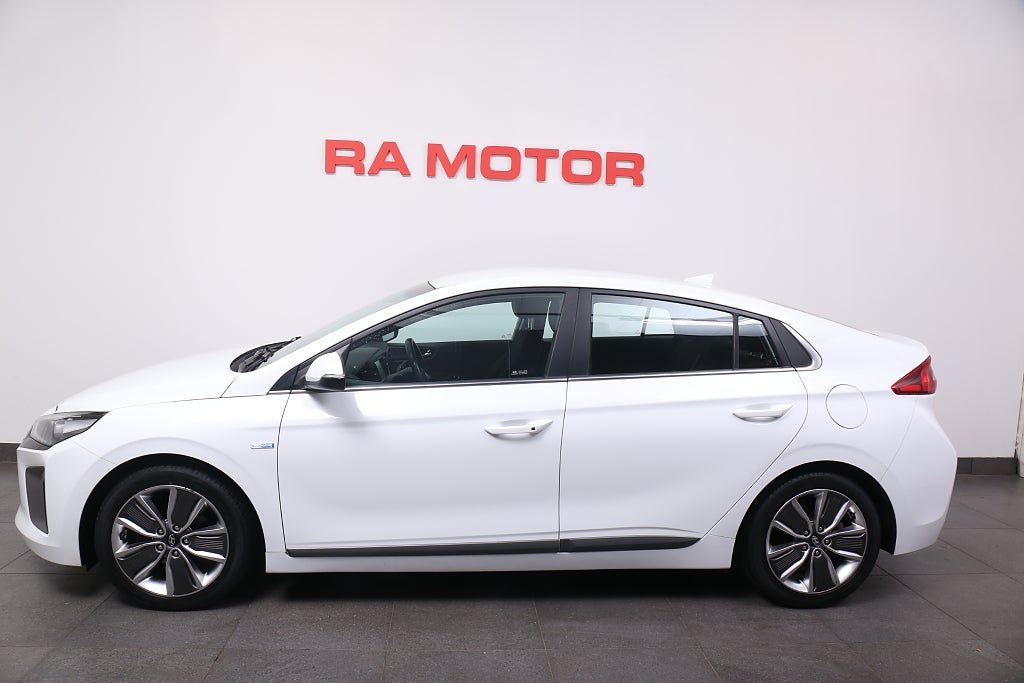 Hyundai IONIQ Hybrid 1,6 141hk PremiumEco Aut Navi Kamera 2017