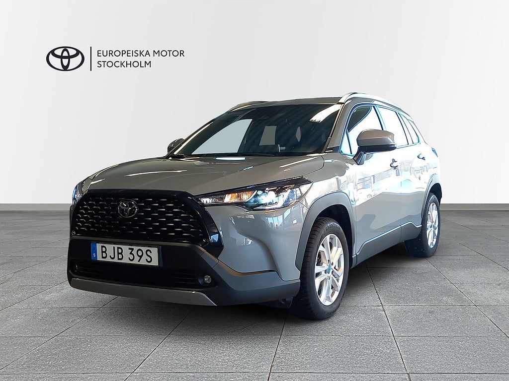 Toyota Corolla Cross 1,8 HYBRID ACTIVE PLUS V-HJUL/PRIVATLEASING 3995KR/MÅN