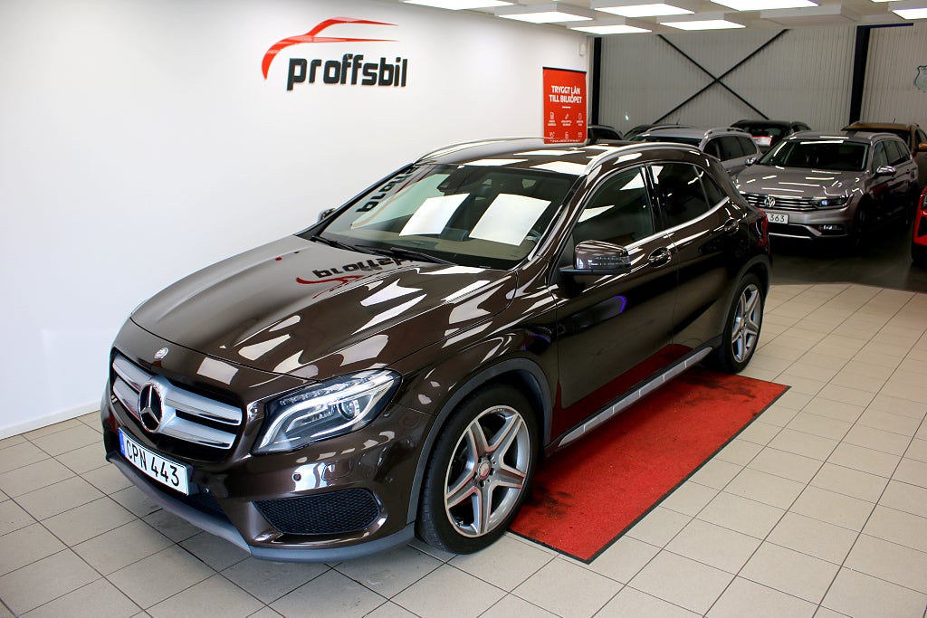 Mercedes-Benz GLA 250 4MATIC 7G-DCT AMG Sport Euro 6-Navi