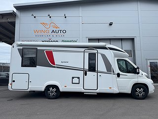 Husbil-halvintegrerad Bürstner Lyseo 744 TD 150HK AUT 1 av 25