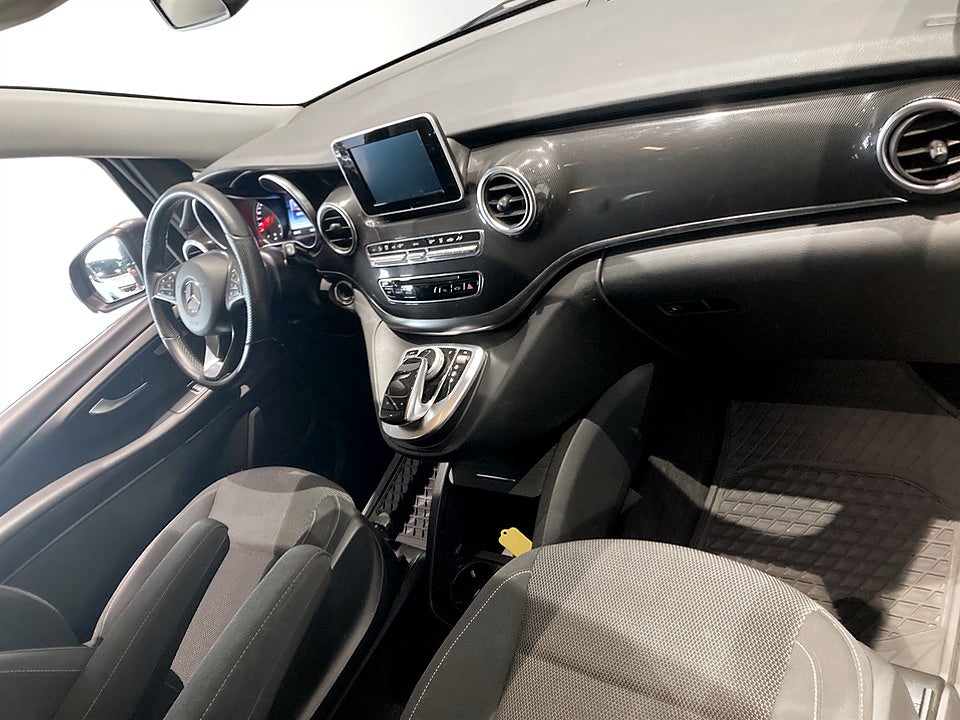 Bild på Mercedes-Benz V 220d 3.1t 2.2 163hk Aut 7-SITS B-KAMERA