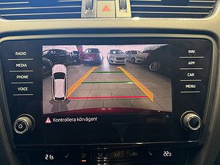 Skoda Octavia  1.5 TSI Premium/M-värm/Drag/Kamera/Navi/S&V