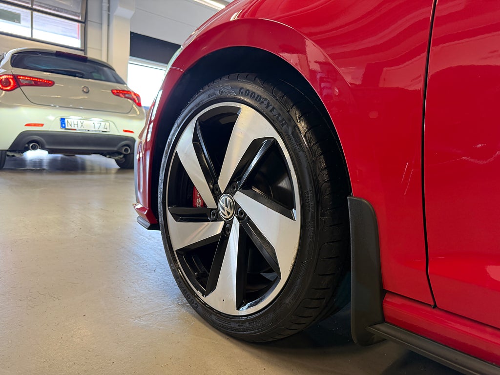 Volkswagen Golf 2018 - miniatyr 10