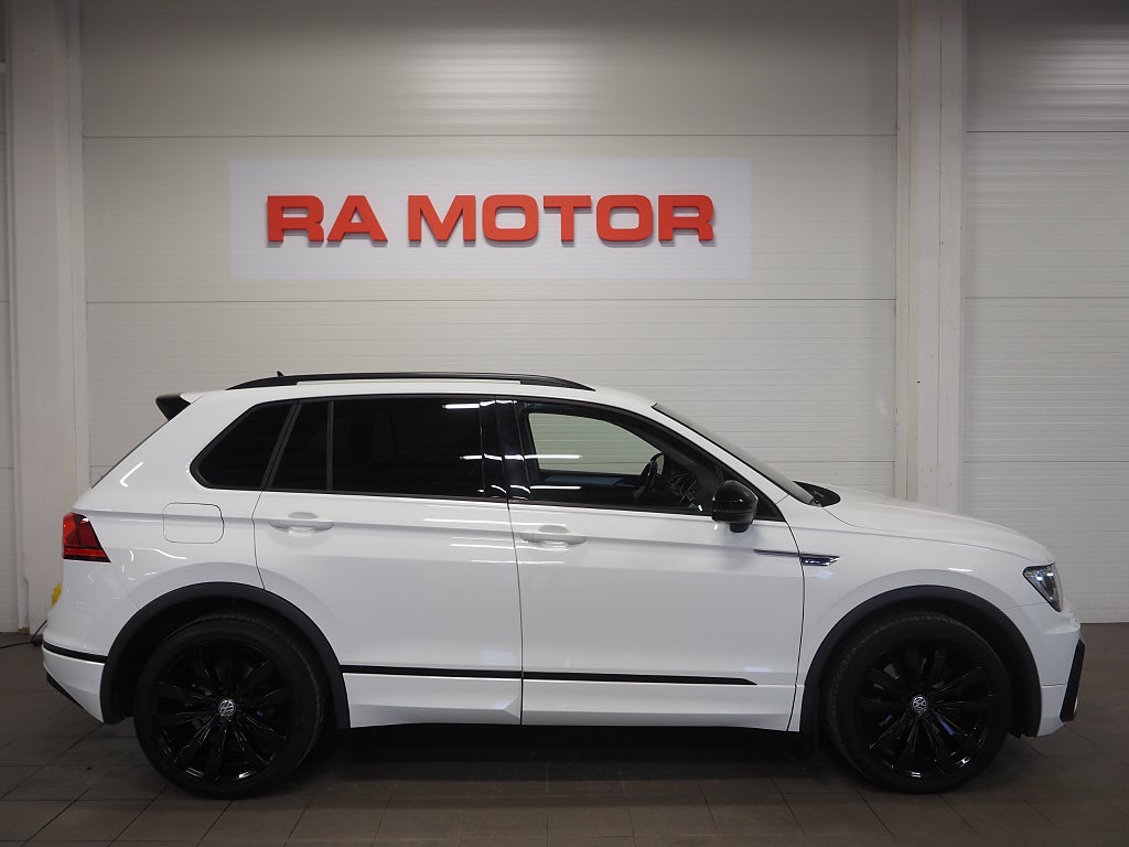 Volkswagen Tiguan TSI 190hk 4Motion R-Line Black | Värmare | 2020