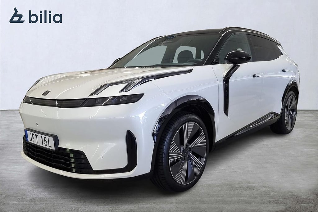 Lynk & Co 08 More PHEV
