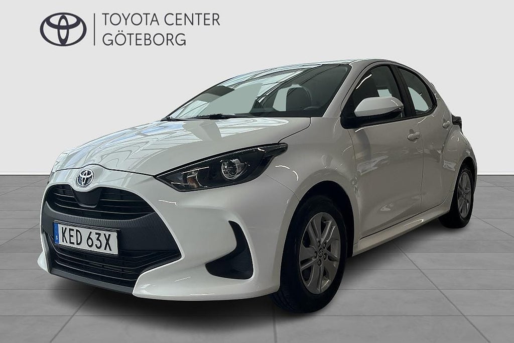 Toyota Yaris 1,5 5D ACTIVE//VINTERHJUL INGÅR