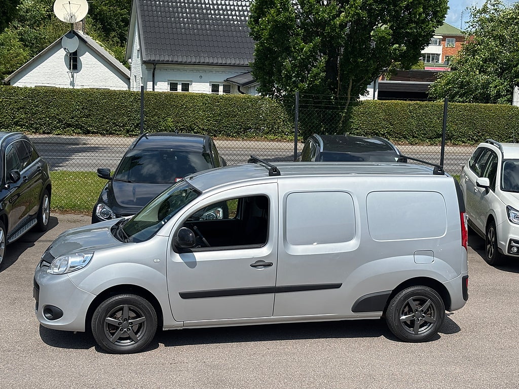 Renault Kangoo  Maxi 1.5dci 110Hk/6vxl Euro 6 0kr kontant(företag)