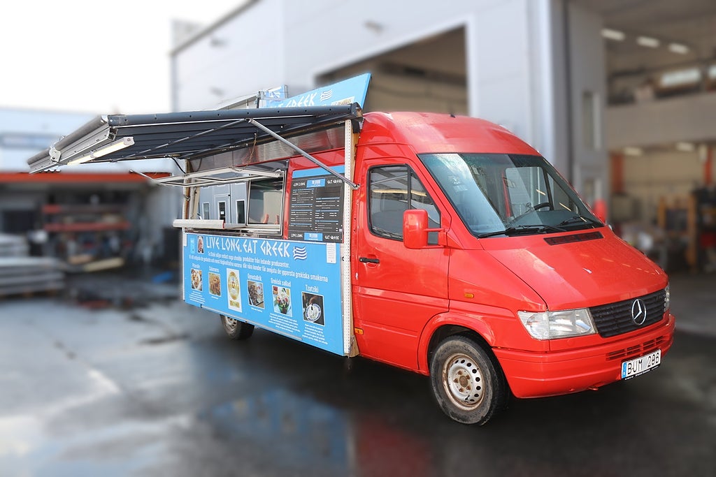 Mercedes-Benz Sprinter 312 D / Foodtruck mycket utrustad 