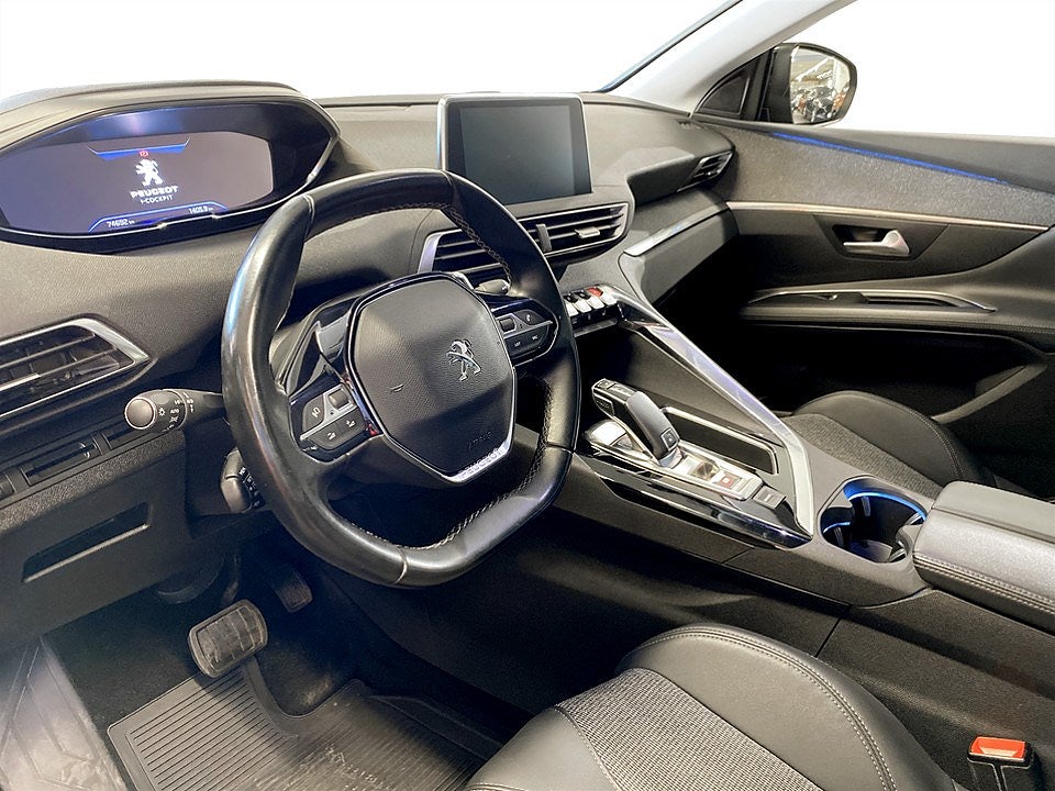 Bild på Peugeot 3008 Allure 1.5 BHDi 130hk Aut - CARPLAY, P-SENSORER