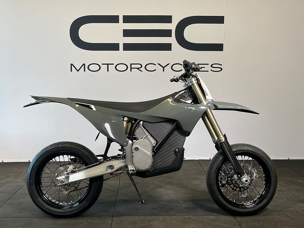 Stark Varg SM 80HK *Finns i butik* 