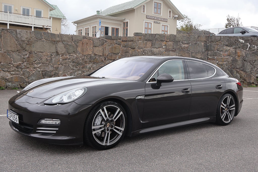 Porsche Panamera 4S 4S 400 hk PDK /Sport Chrono paket/20"/Mkt fin/