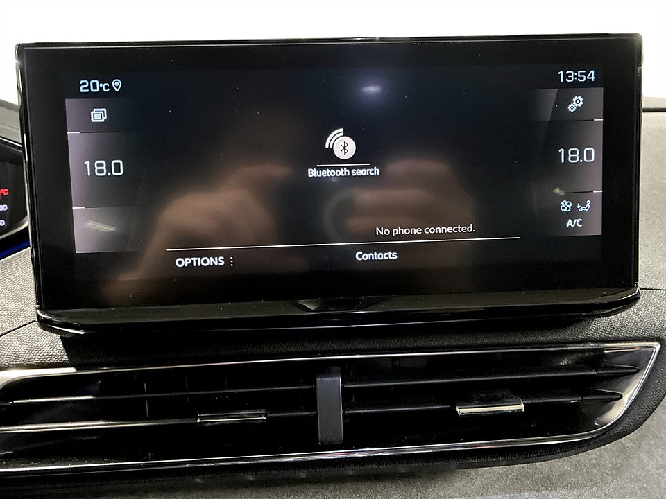 Bild på Peugeot 5008 GT 1.2 PT 130hk Aut 7-SITS B-KAMERA CARPLAY
